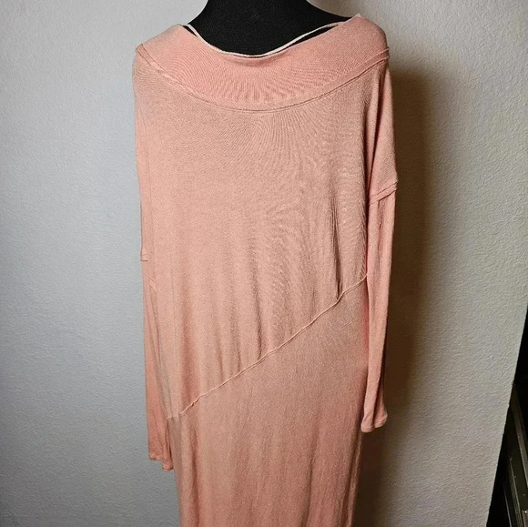 We The Free peach long asymmetrical tunic - Picture 7 of 10